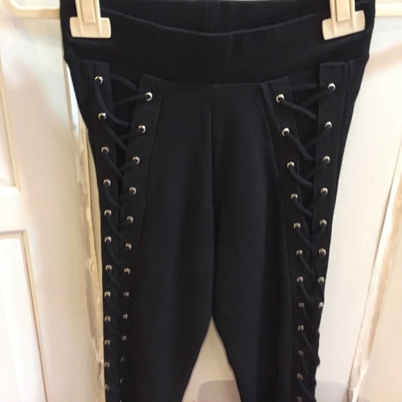 Topshop Black Lace-Up Leggings - Picture 3 of 13